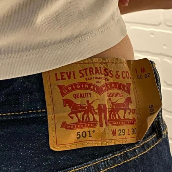 LEVIS 501s - Picture 2 of 3